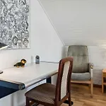 Διαμέρισμα Cozy Near Beachesfishing Lebol