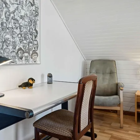 Apartman Cozy Near Beachesfishing Lebol
